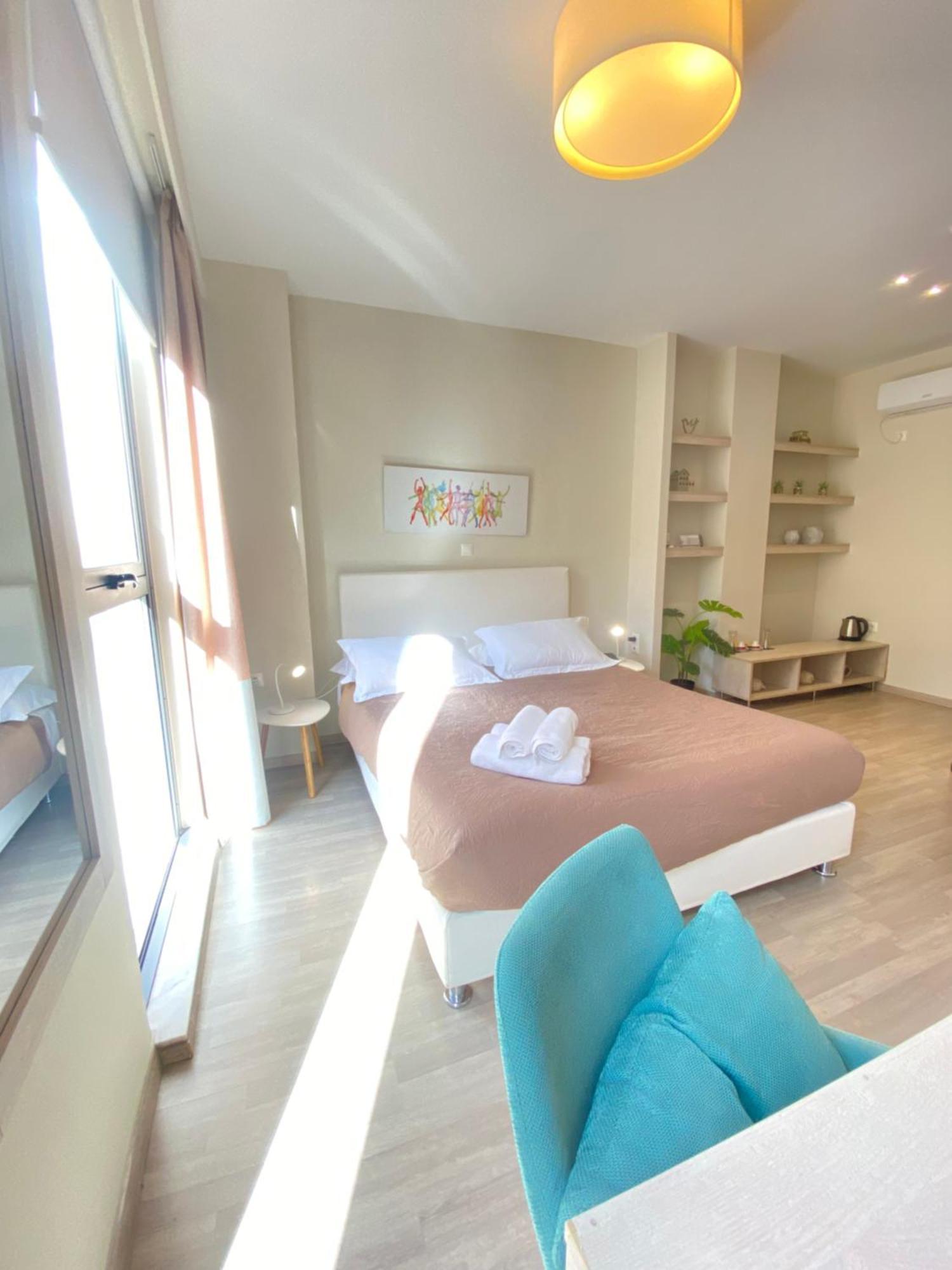 Tins Hotel City - Athen Eksteriør billede