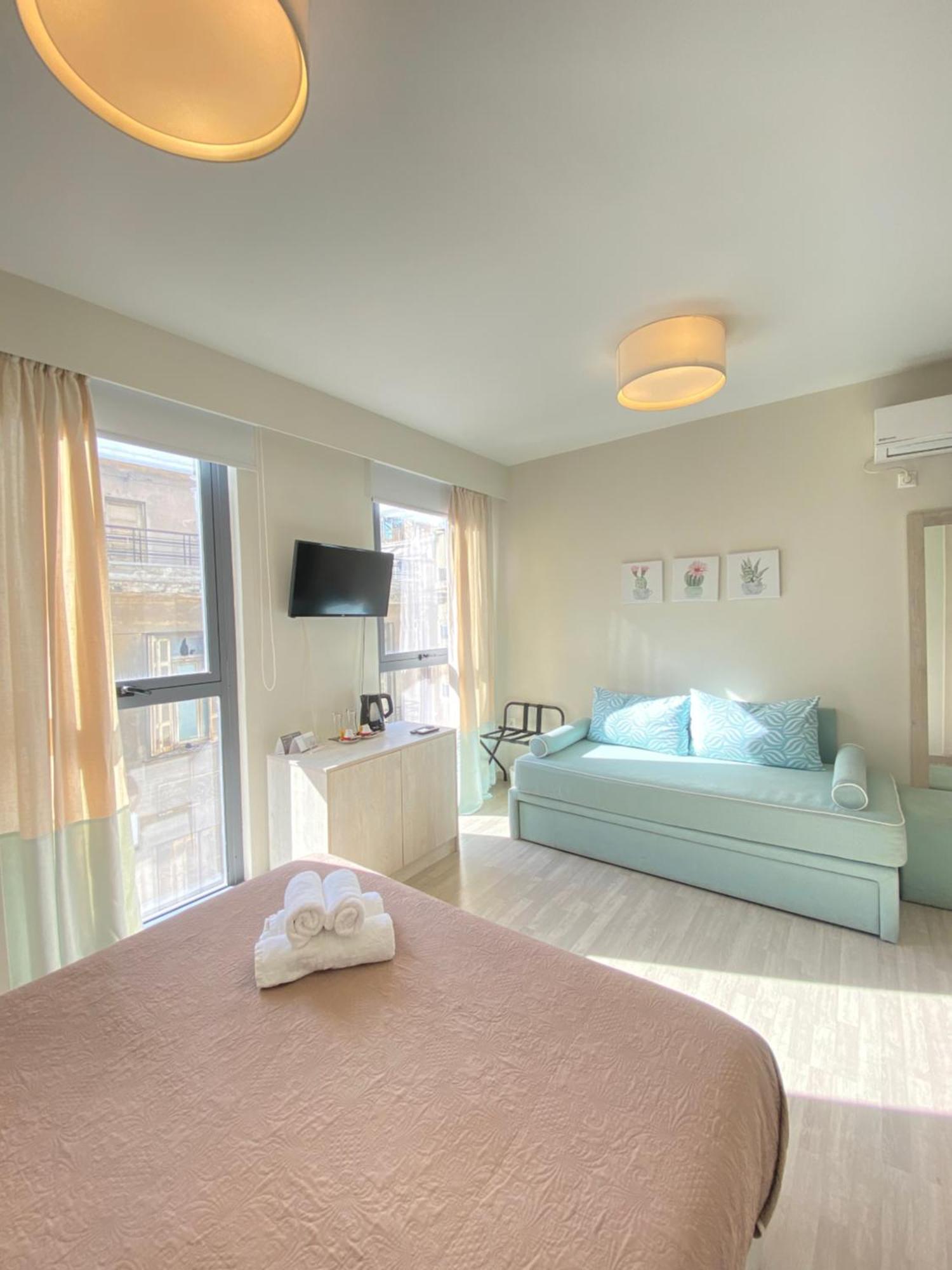 Tins Hotel City - Athen Eksteriør billede