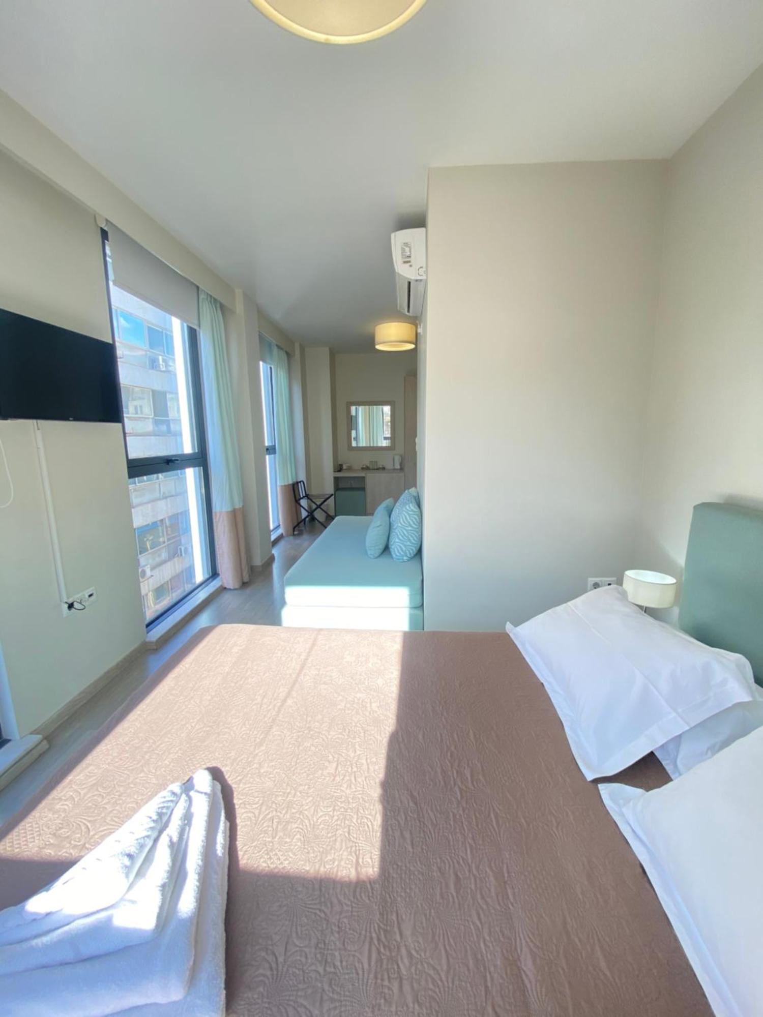 Tins Hotel City - Athen Eksteriør billede