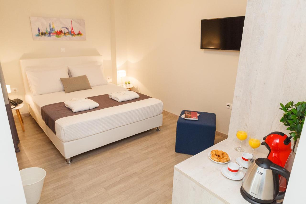 Tins Hotel City - Athen Eksteriør billede